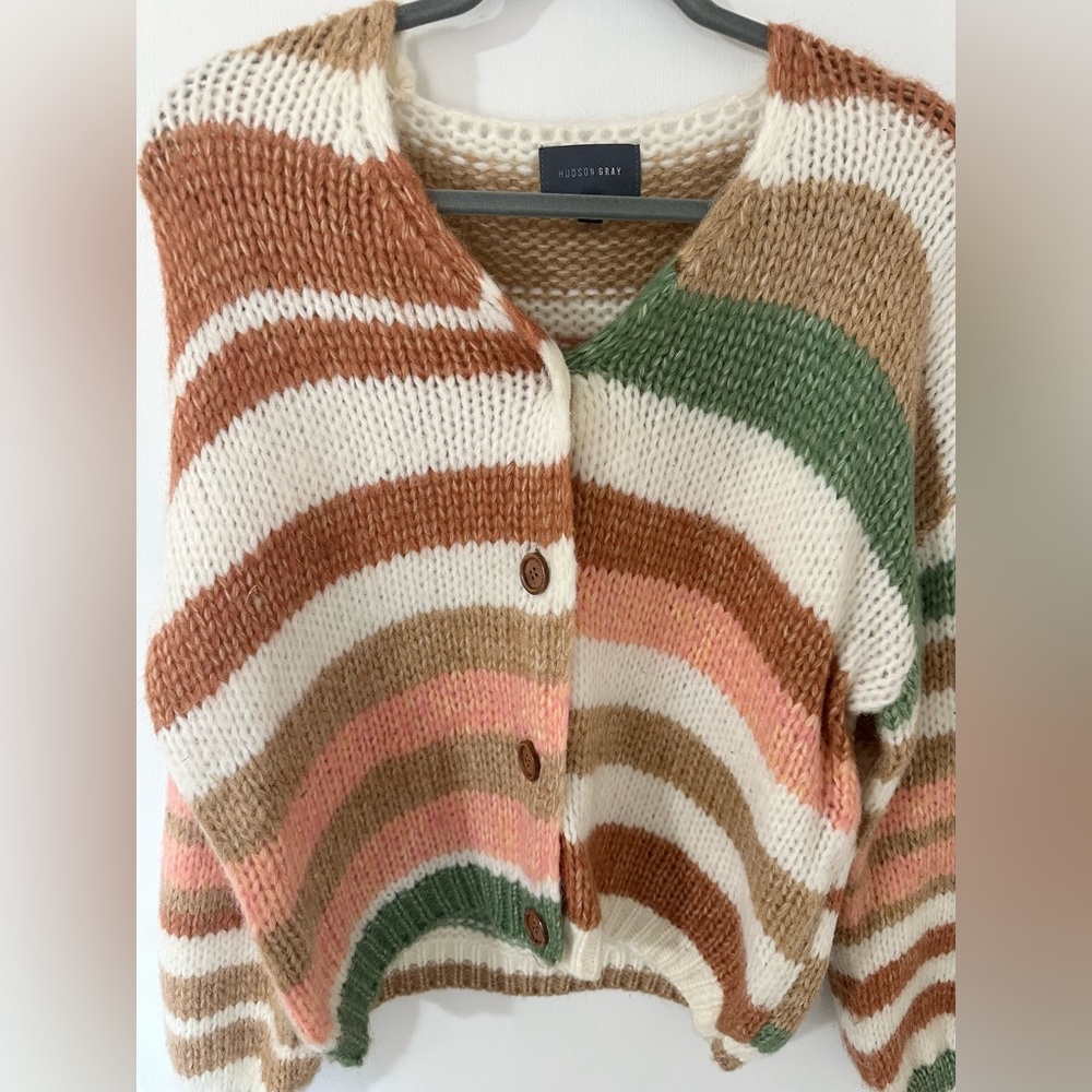 Striped Oversized Sweater Cardigan - Picture 7 of 9